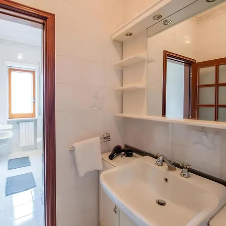 Aranci 99 House-2